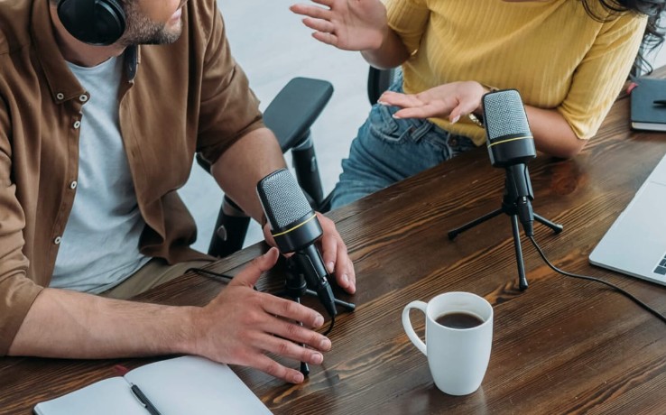Что слушают digital‑предприниматели: подкасты с практическими кейсами